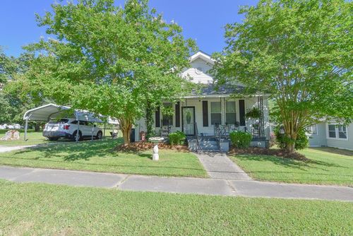 102 Langley St, Abbeville, SC, 29620-2536 | Card Image