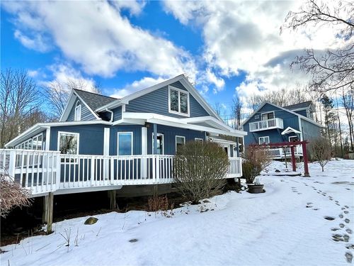 11604 Tompkins Point Rd, Wolcott, NY, 14590-9414 | Card Image