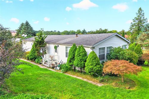 206 Lewis Ave, Jeannette, PA, 15644 | Card Image