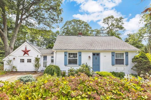 112 Osterville West Barnstable Rd, Osterville, MA, 02655-1549 | Card Image