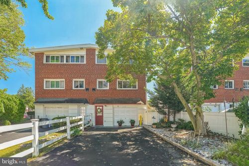 1850 Plymouth Dr, WOODLYN, PA, 19094-1922 | Card Image