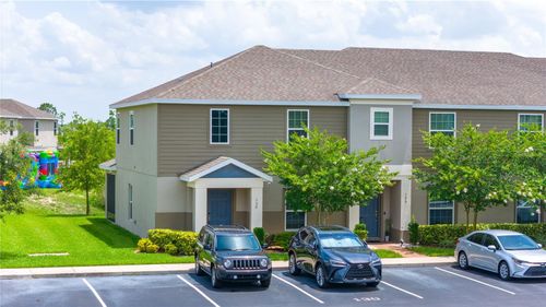 130 Claire Ln, DAVENPORT, FL, 33837-3207 | Card Image