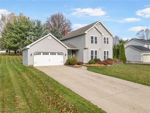 1551 Applewood Way, Uniontown, OH, 44685 | Card Image