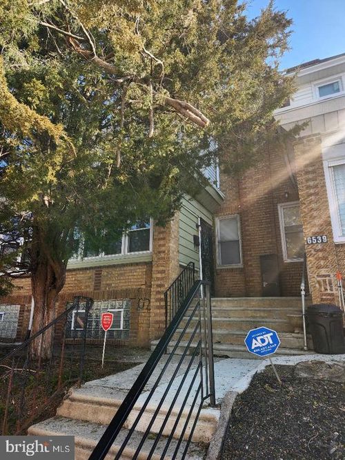 6541 N Smedley St, PHILADELPHIA, PA, 19126-3501 | Card Image