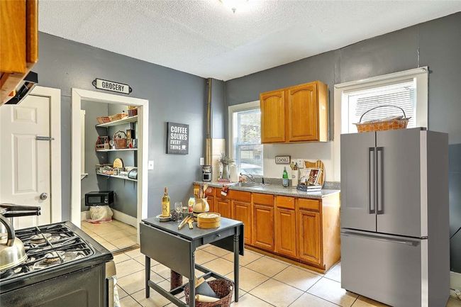 APT-1 - 10 Westcott St, Condo with 3 bedrooms, 1 bathrooms and 1 parking in Boston MA | Image 20