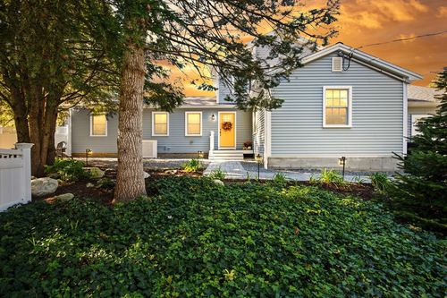 55 Jennifer St, Littleton, MA, 01460-1707 | Card Image