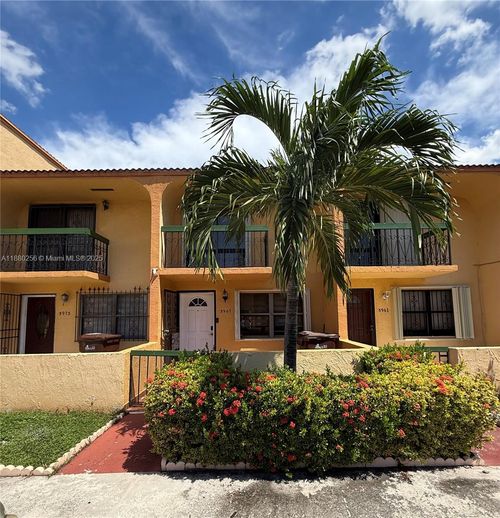 3-5967 W 18th Ct, Hialeah, FL, 33012-7595 | Card Image