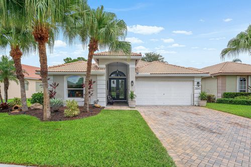 5641-5641 Fountains Dr S, Lake Worth, FL, 33467-5776 | Card Image