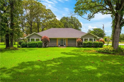 3904 Staples Rd, Pineville, LA, 71360-9348 | Card Image