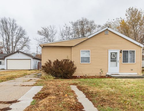 2730 9th St, Rockford, IL, 61109-1127 | Card Image