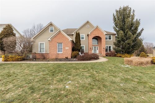 4770 Valleybrook Drive, Brecksville, OH, 44141 | Card Image