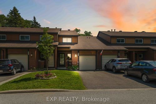 52-2078 Orient Park Drive, Blackburn Hamlet, ON, K1B4V9 | Card Image