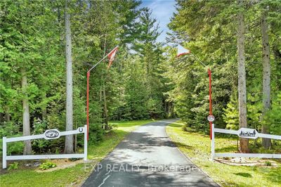 34009 Highway 41, House other with 2 bedrooms, 3 bathrooms and 10 parking in Eganville ON | Image 2