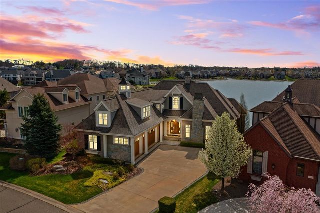 Boulder Shores Dr, South Lyon, MI 48178