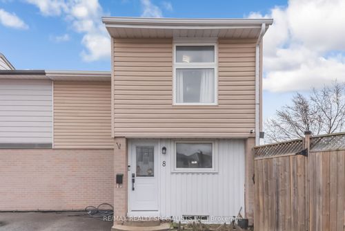 8 Grantbrook Crt, Brampton, ON, L6S2K8 | Card Image