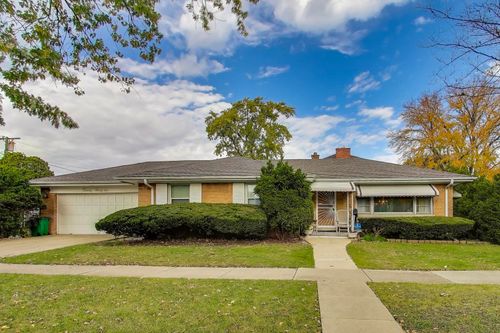 2032 S 22nd Ave, Broadview, IL, 60155-2806 | Card Image