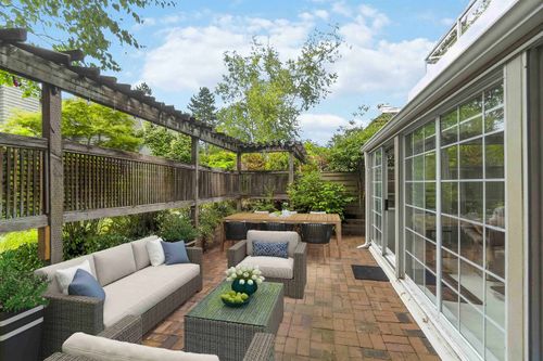 102-3441 Curle Ave, Burnaby, BC, V5G4P4 | Card Image