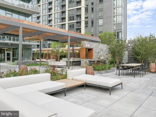 1104 - 7887 Jones Branch Dr, Condo with 3 bedrooms, 3 bathrooms and null parking in MCLEAN VA | Image 39