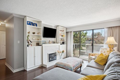 305-2885 Spruce St, Vancouver, BC, V6H2R4 | Card Image