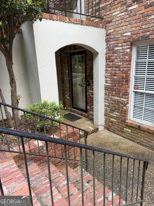 344A Vista Cir, Macon, GA, 31204-2412 | Card Image