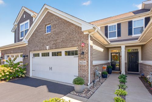 16216 W Switch Grass Rd, Lockport, IL, 60441-4117 | Card Image