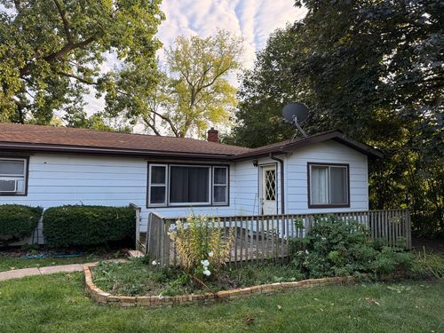 3027 Argonne Dr, North Chicago, IL, 60064-1922 | Card Image