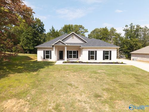 255 Wells Rd, Meridianville, AL, 35759-2329 | Card Image