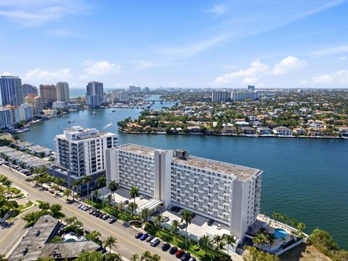 410-511 Bayshore Dr, Fort Lauderdale, FL, 33304-3978 | Card Image