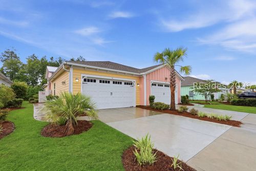 97 Weekend Ave, Hardeeville, SC, 29927-2131 | Card Image