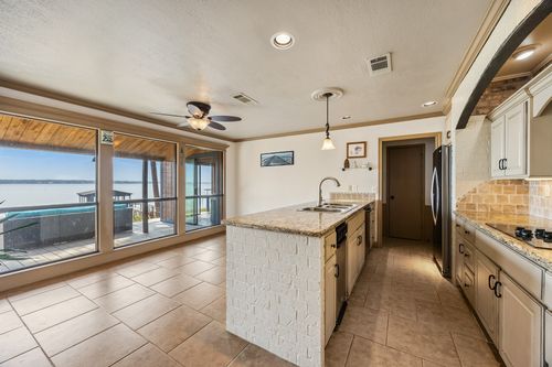 18409 Shore Dr, Kemp, TX, 75143-4443 | Card Image