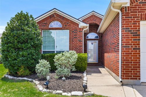 12924 Parkersburg Dr, Fort Worth, TX, 76244-5771 | Card Image