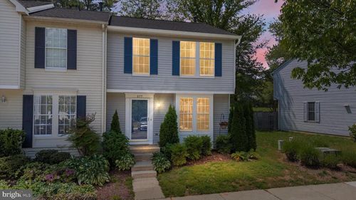 577 Quaker Ridge Ct, ARNOLD, MD, 21012-2626 | Card Image