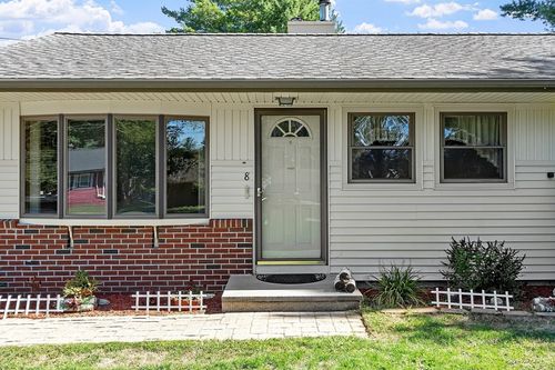 8 Turner Rd, Maynard, MA, 01754-2117 | Card Image