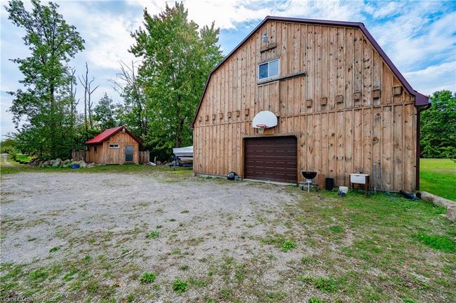 2650 Garrison Rd, House other with 5 bedrooms, 3 bathrooms and 8 parking in Fort Erie ON | Image 39