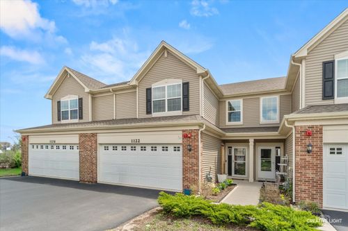 1122 Goldfinch Ave, Yorkville, IL, 60560 | Card Image