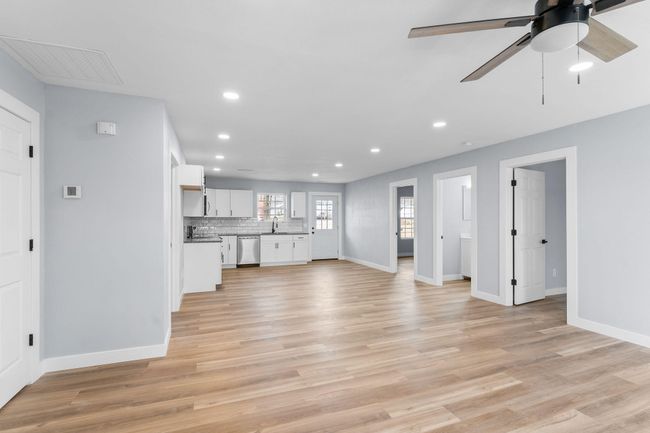 305Crescent-4 | Image 4