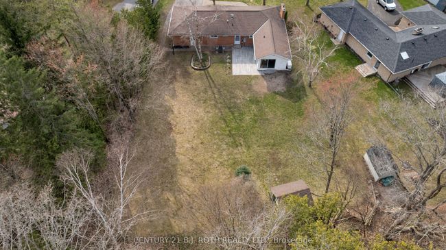 3763 Whitecap Dr, House other with 3 bedrooms, 2 bathrooms and 5 parking in Innisfil ON | Image 36