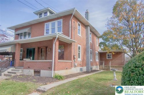 211 S Church St, Macungie, PA, 18062-1007 | Card Image