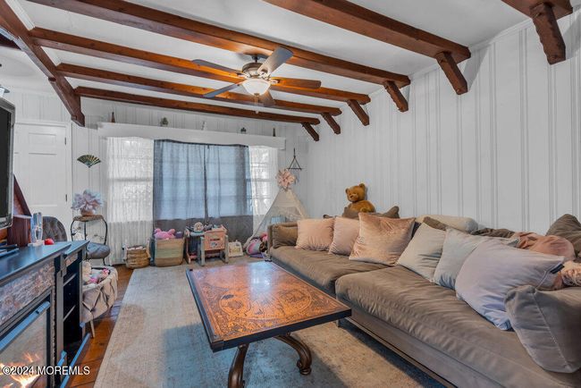 37 Hamilton Ave, House other with 3 bedrooms, 2 bathrooms and null parking in Leonardo NJ | Image 6
