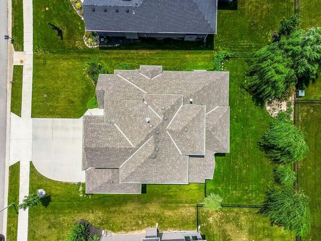 6614 Mccormick Dr, House other with 5 bedrooms, 5 bathrooms and null parking in Shawnee KS | Image 21