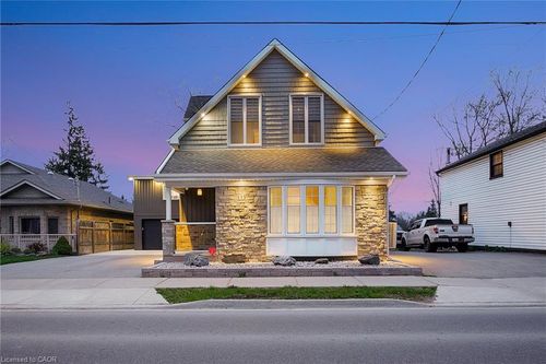 115 Northumberland St, Ayr, ON, N0B1E0 | Card Image