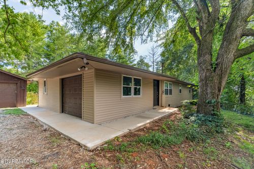 1319 Boyds Creek Hwy, Seymour, TN, 37865-4650 | Card Image