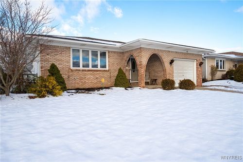 16 Oakwood Dr, Cheektowaga, NY, 14227-3220 | Card Image