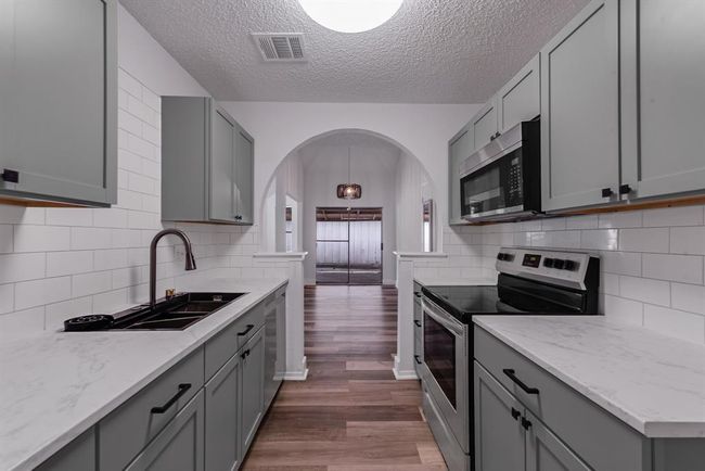 23426 Prairie Bird Dr, House other with 3 bedrooms, 2 bathrooms and 1 parking in Spring TX | Image 10
