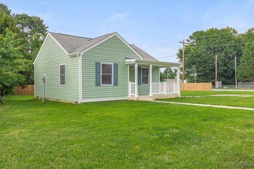 3003 Court Dr, Hopewell, VA, 23860-3201 | Card Image