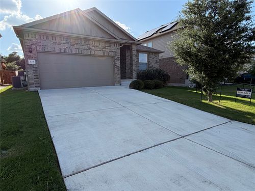 228 Castlefields Street, Hutto, TX, 78634 | Card Image