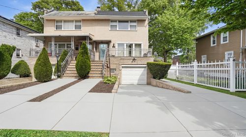 2436 Seymour Ave, Bronx, NY, 10469-5722 | Card Image