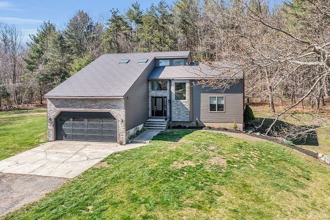 775 E Hill Rd, House other with 3 bedrooms, 3 bathrooms and 6 parking in Oakham MA | Image 34