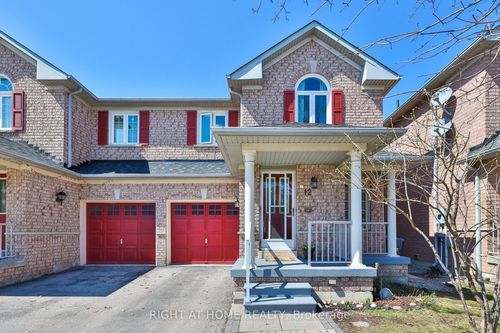12 Anglers Catch Lane, House with 3 bedrooms, 2 bathrooms and 2 parking in Brampton ON | Card Image
