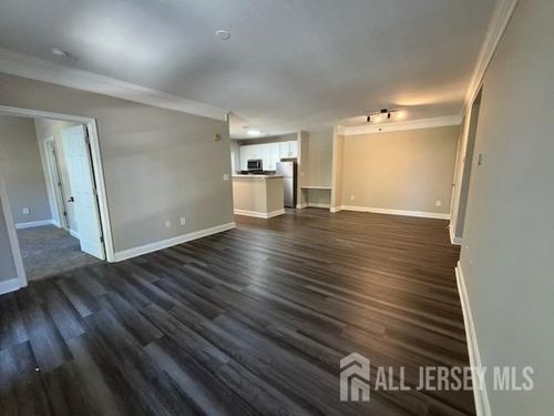 354 Samuel Cir, Parlin, NJ, 08859-3203 | Card Image